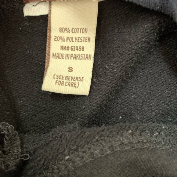 Backwoods Pull Over Hoodie Rick And Morty Shark Face Graphic Men’s Small - Picture 8 of 9